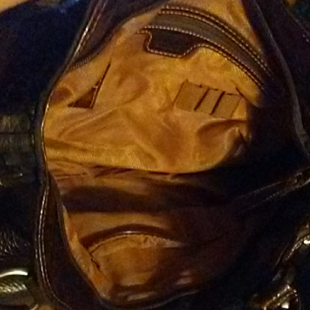 Purse - Picture 3 of 3